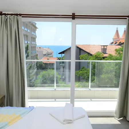 فندق Lofts Alanya Lina *