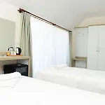 Lofts Alanya Lina Szálloda *